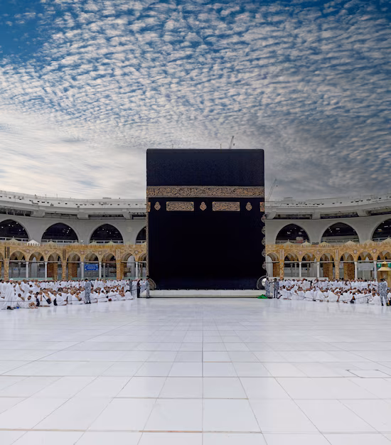 place-where-muslims-visit-pilgrimage-umrah-kaaba-mecca_851826-4455